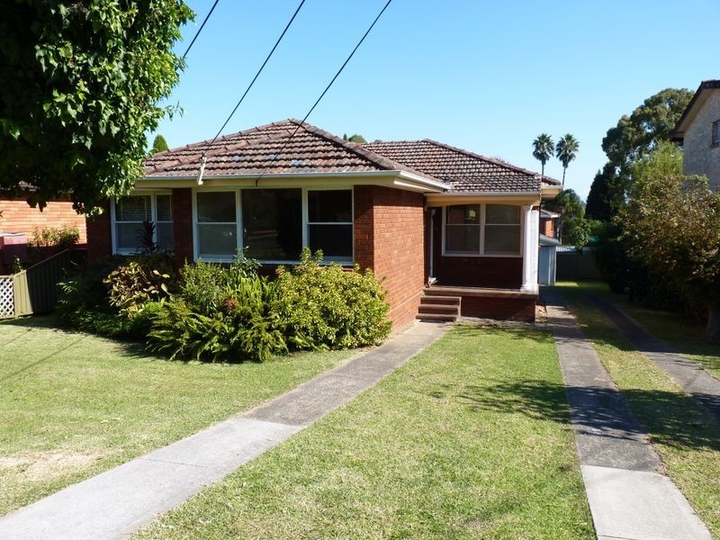 18 Agincourt Rd, Marsfield NSW 2122