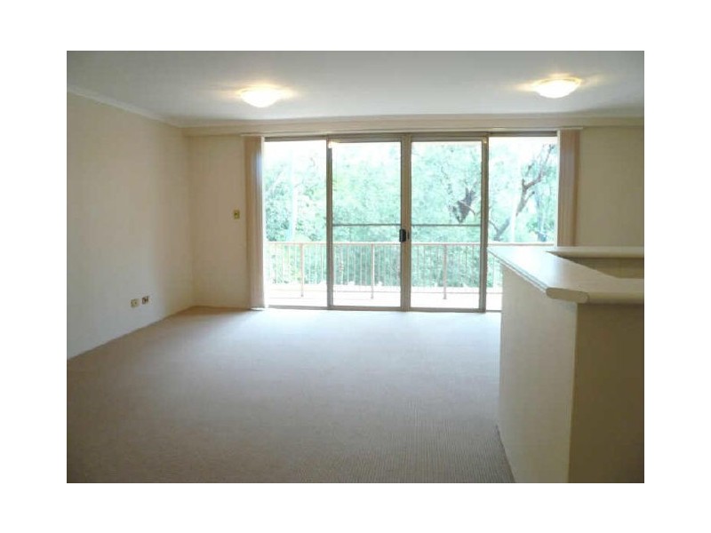 28/106 CRIMEA ROAD, Marsfield NSW 2122