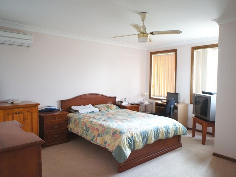 18A NOBLE CLOSE, Kings Langley NSW 2147