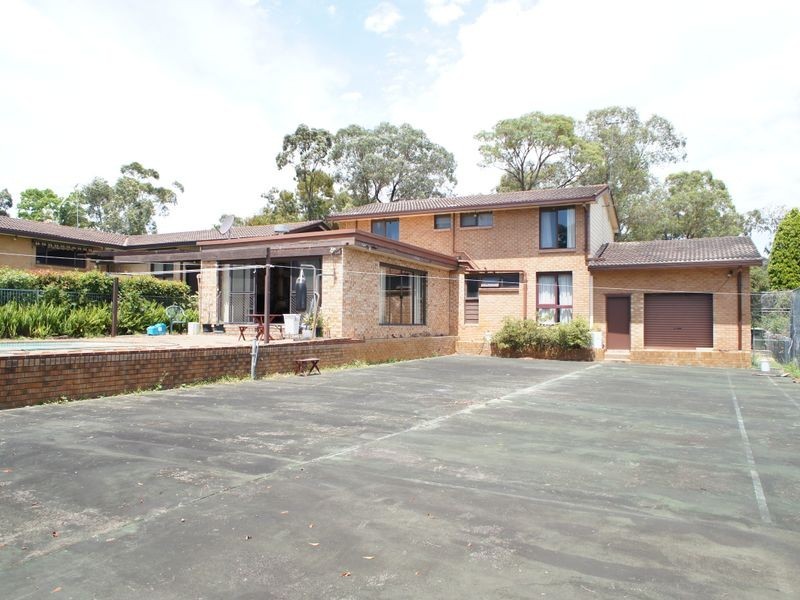 4 Victor Close, Baulkham Hills NSW 2153