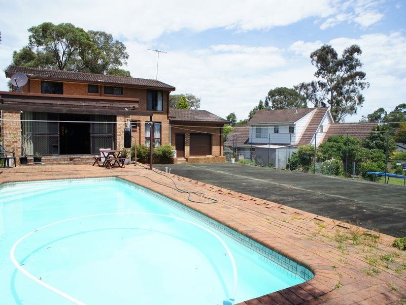 4 Victor Close, Baulkham Hills NSW 2153