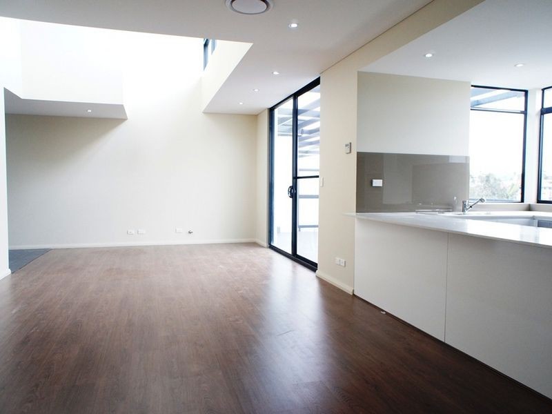 Penthouse 81/8-10 Boundary Road, Carlingford NSW 2118