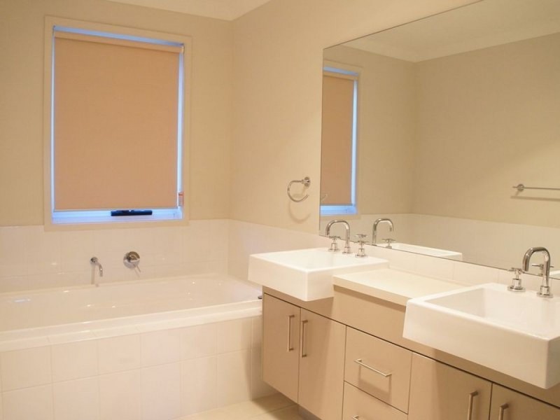 17 Avondale Way, Eastwood NSW 2122