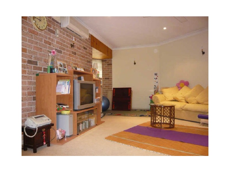 1/267 RYEDALE ROAD, Eastwood NSW 2122