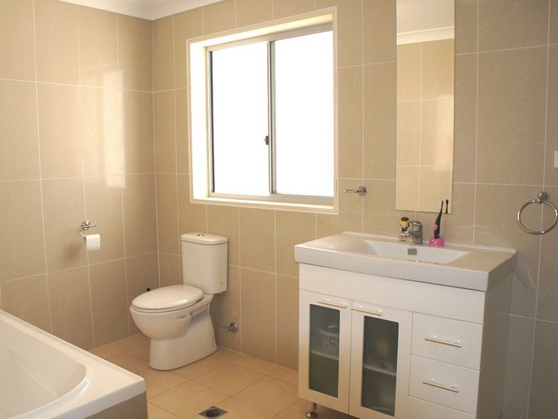 5 Biana Street, Pemulwuy NSW 2145