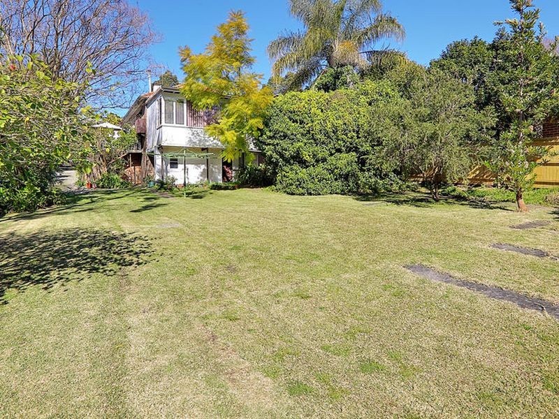 11 CLIVE ROAD, Eastwood NSW 2122