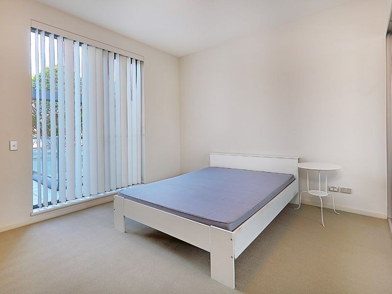 101/18 Walker Street, Rhodes NSW 2138