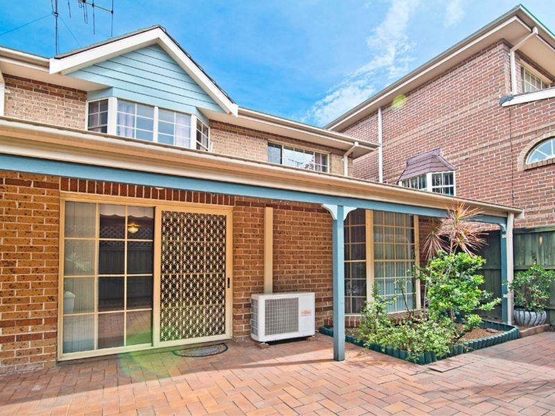 90/40 Strathalbyn Drive, Oatlands NSW 2117