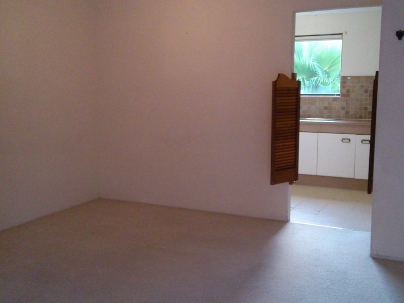 18/12 – 16 Doomben Avenue, Eastwood NSW 2122