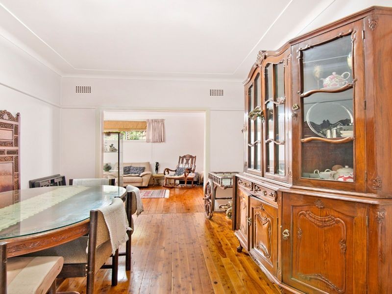 13 Raymond Street, Eastwood NSW 2122