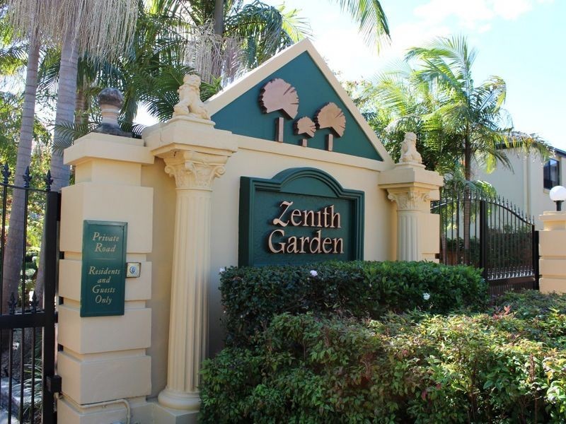 5 Cedar Grove, Frenchs Forest NSW 2086