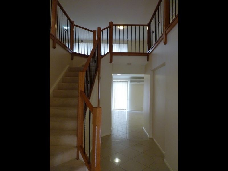 5 Cedar Grove, Frenchs Forest NSW 2086