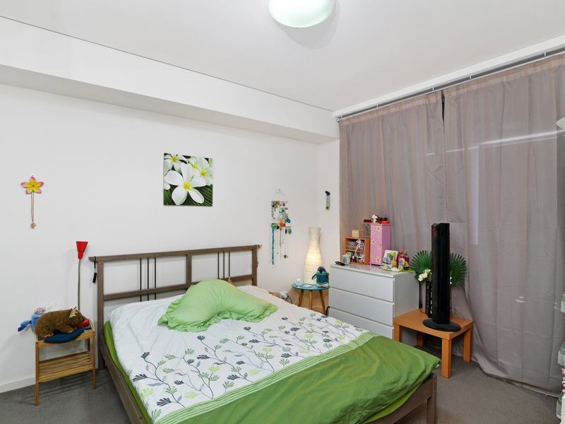 318/52-76 Rowe Street, Eastwood NSW 2122