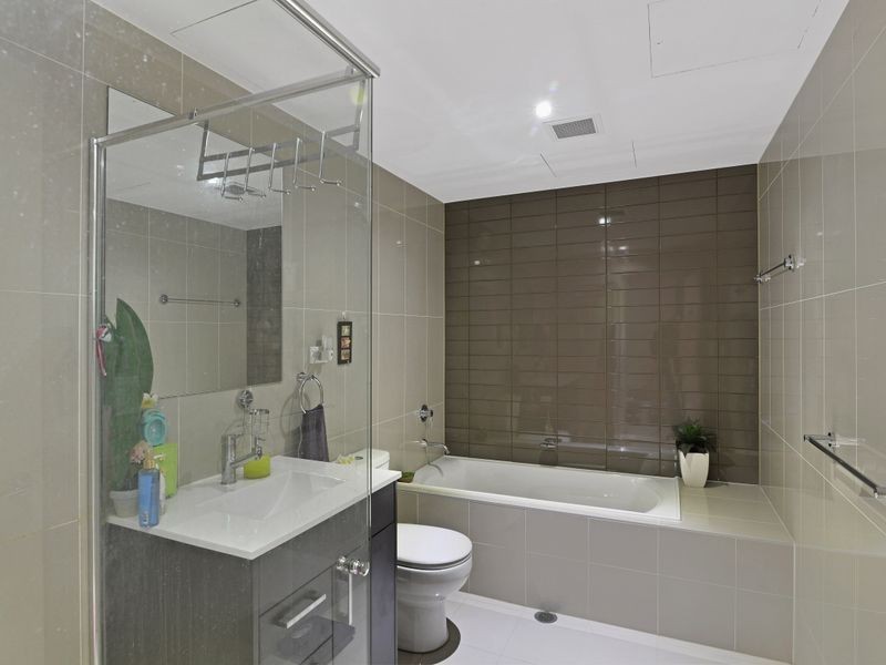 318/52-76 Rowe Street, Eastwood NSW 2122