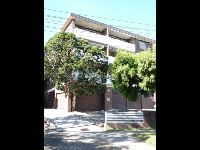 18/17 Meadow Crescent, Meadowbank NSW 2114