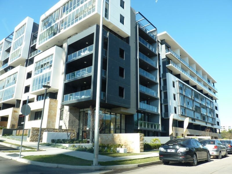 302/49 Hill Road, Wentworth Point NSW 2127