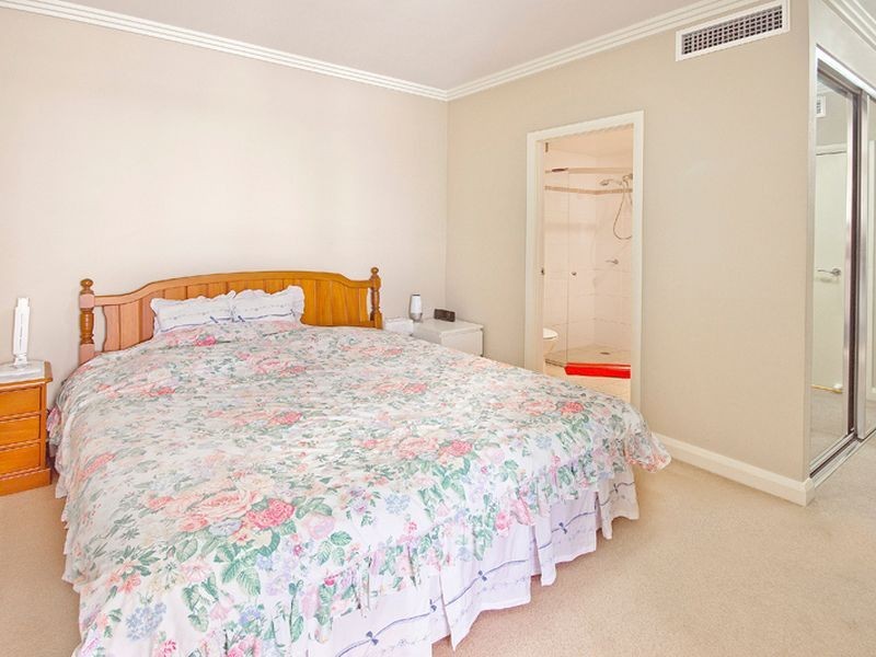 32/25 Angas Street, Meadowbank NSW 2114