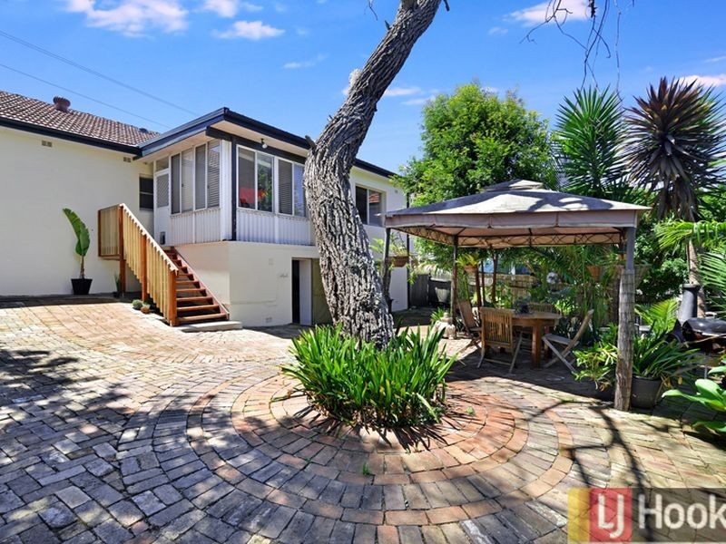 71 Lovell Road, Denistone East NSW 2112