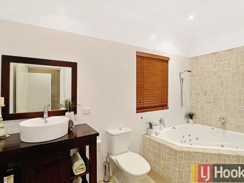 71 Lovell Road, Denistone East NSW 2112