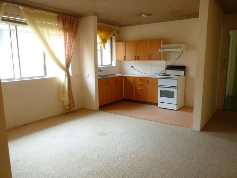 8/19 May Street, Eastwood NSW 2122