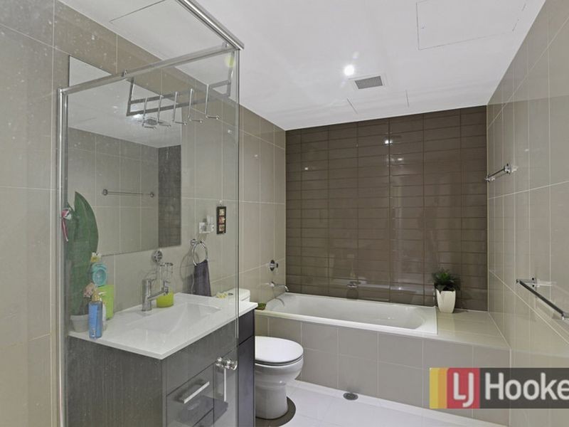 318/60-82 Rowe St., Eastwood NSW 2122