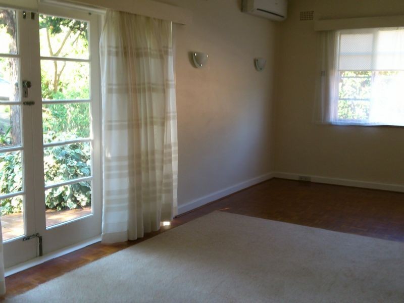 - Sluman Street, Eastwood NSW 2122