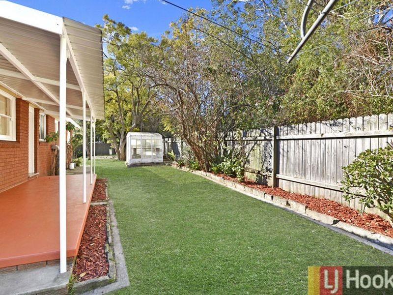 9 CRESSFIELD AVE, Carlingford NSW 2118