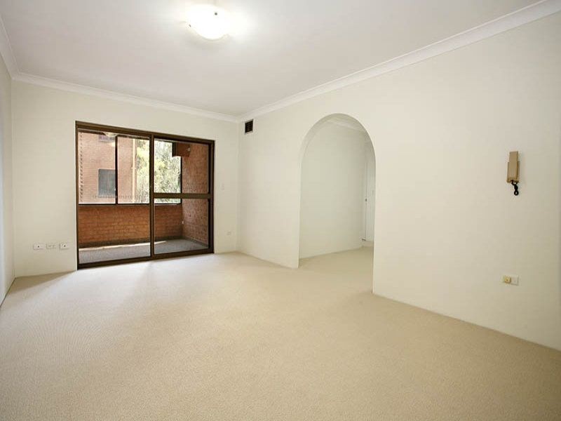 2/614 Blaxland Road, Eastwood NSW 2122