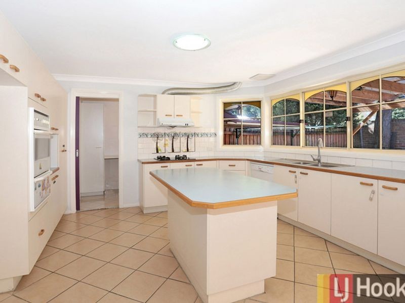 2/125 Oakes Road, Carlingford NSW 2118