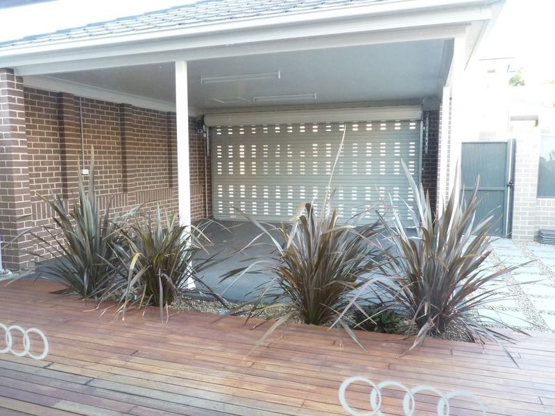 33 Avondale Way, Eastwood NSW 2122