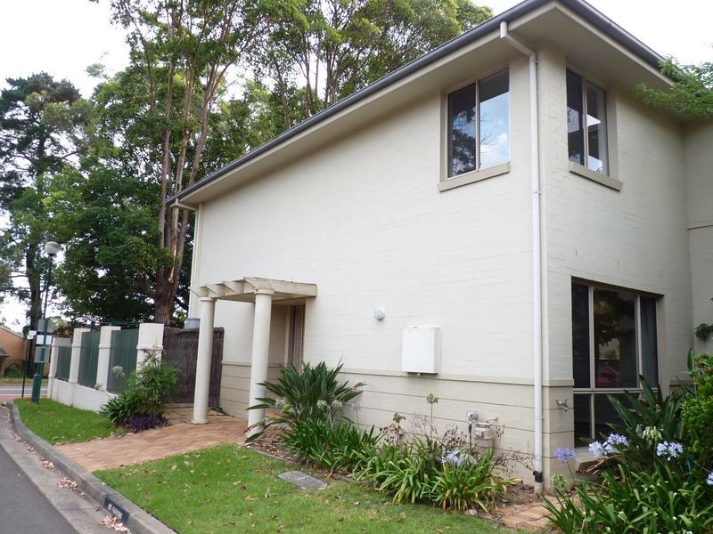 - Lancaster Drive, Marsfield NSW 2122