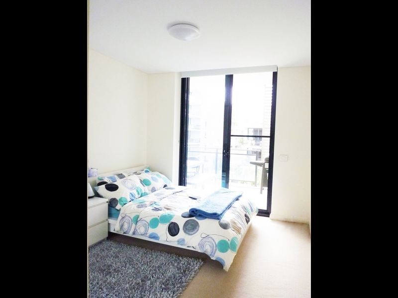411/18 Corniche Drive, Wentworth Point NSW 2127
