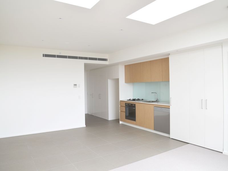 6 Saunders Close, Macquarie Park NSW 2113