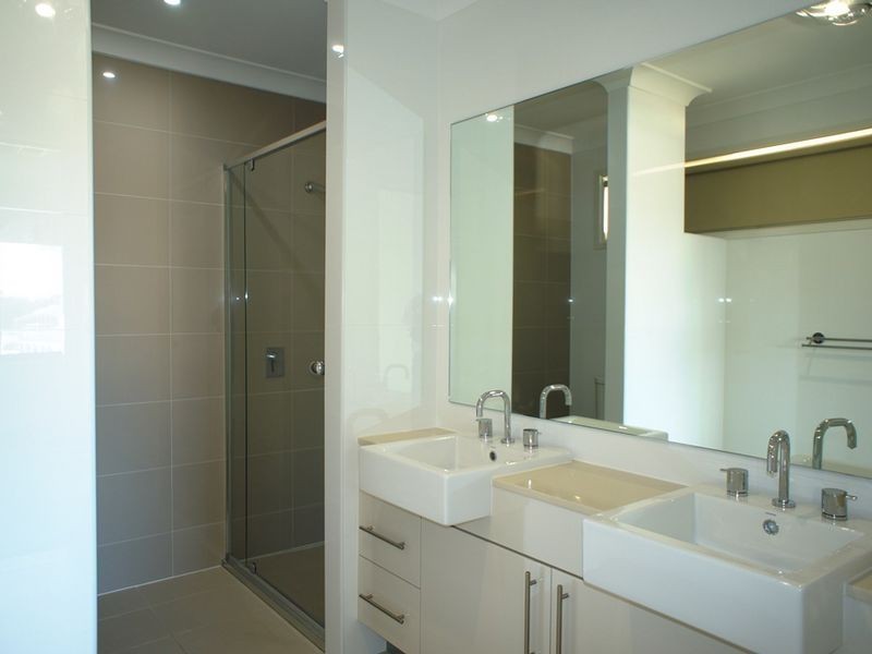 61 Avondalle Way, Eastwood NSW 2122