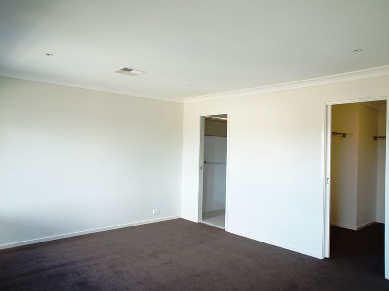 61 Avondalle Way, Eastwood NSW 2122