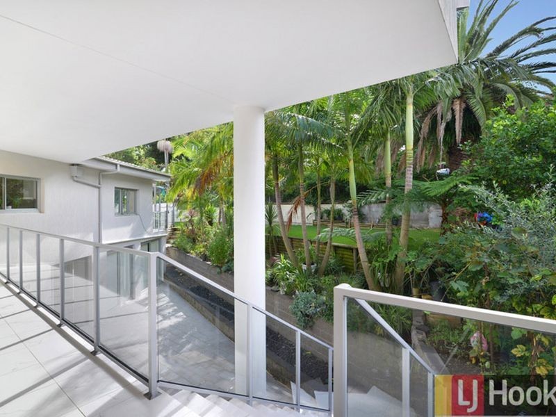 8 Vivyan Close, Denistone NSW 2114