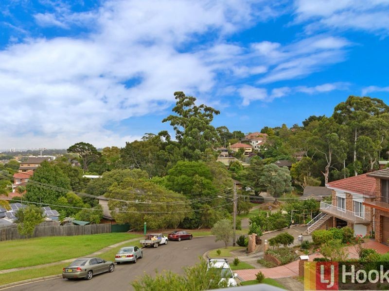 8 Vivyan Close, Denistone NSW 2114