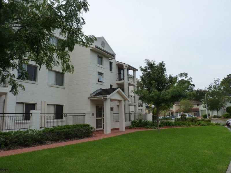 24/6-8 Nile Close, Marsfield NSW 2122