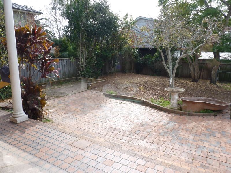 63 Pennant Avenue, Denistone NSW 2114