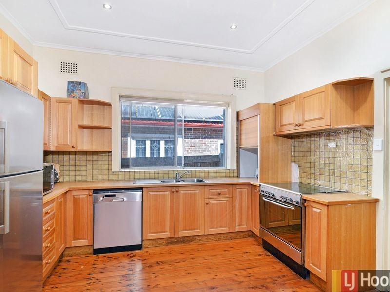 17 Coronation Ave, Eastwood NSW 2122