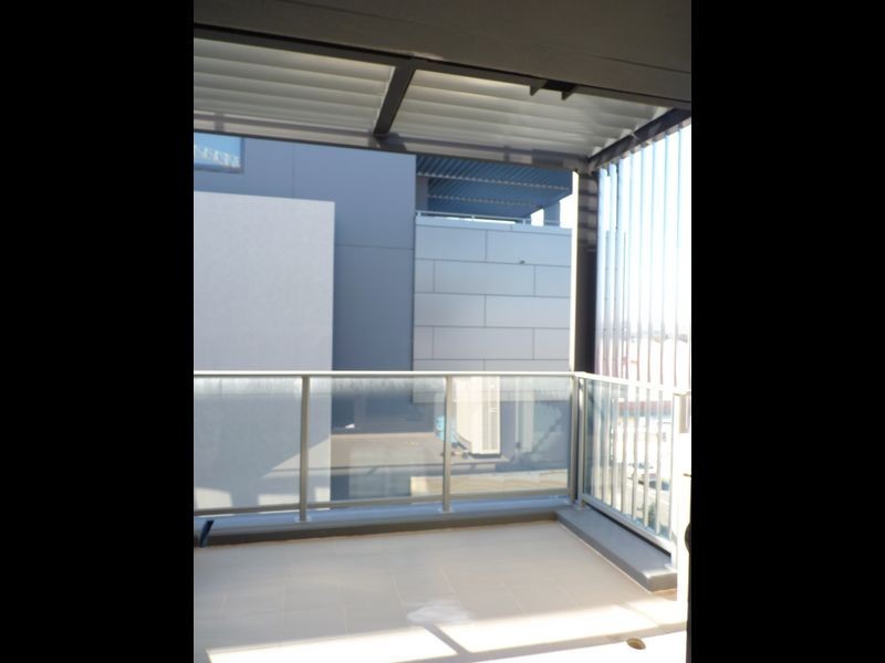 604/1 Waterways Street, Wentworth Point NSW 2127