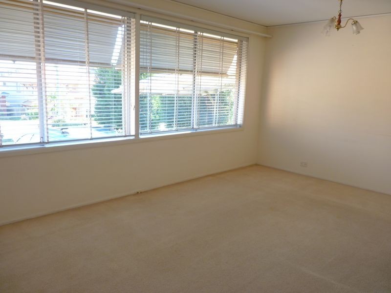 10 Lesley Street, Carlingford NSW 2118