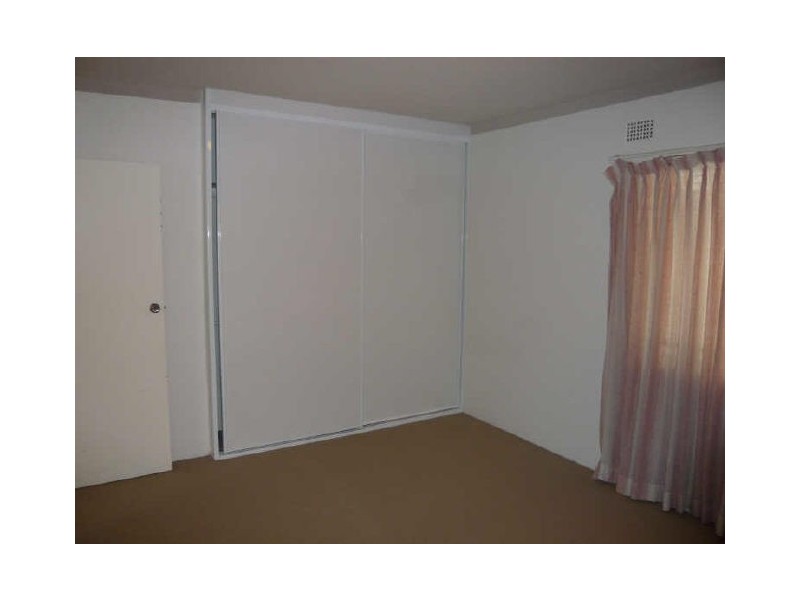 2/717 Blaxland Road, Epping NSW 2121