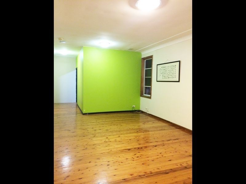 1 Warwick Rd, Dundas Valley NSW 2117