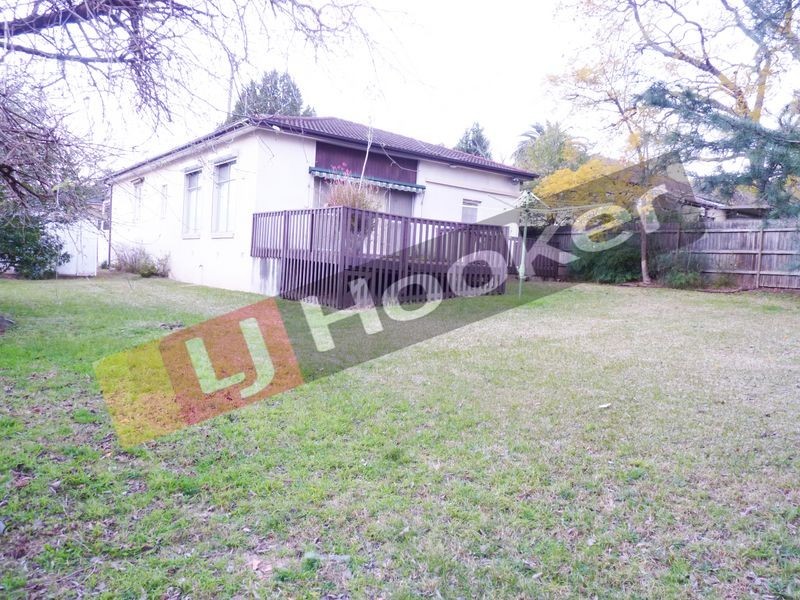 25 Lovell Road, Denistone East NSW 2112