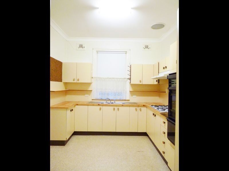 25 Lovell Road, Eastwood NSW 2122