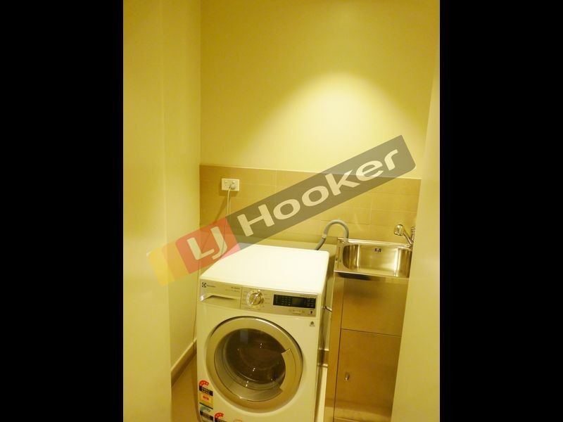 502/53 Hill Road, Wentworth Point NSW 2127