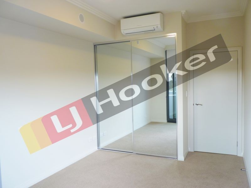 502/53 Hill Road, Wentworth Point NSW 2127