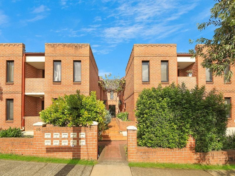 4/55-57 Marsden Street, Parramatta NSW 2150