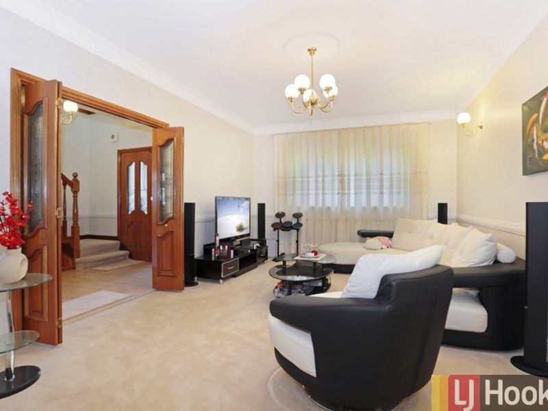 2/10 Vimiera Road, Eastwood NSW 2122